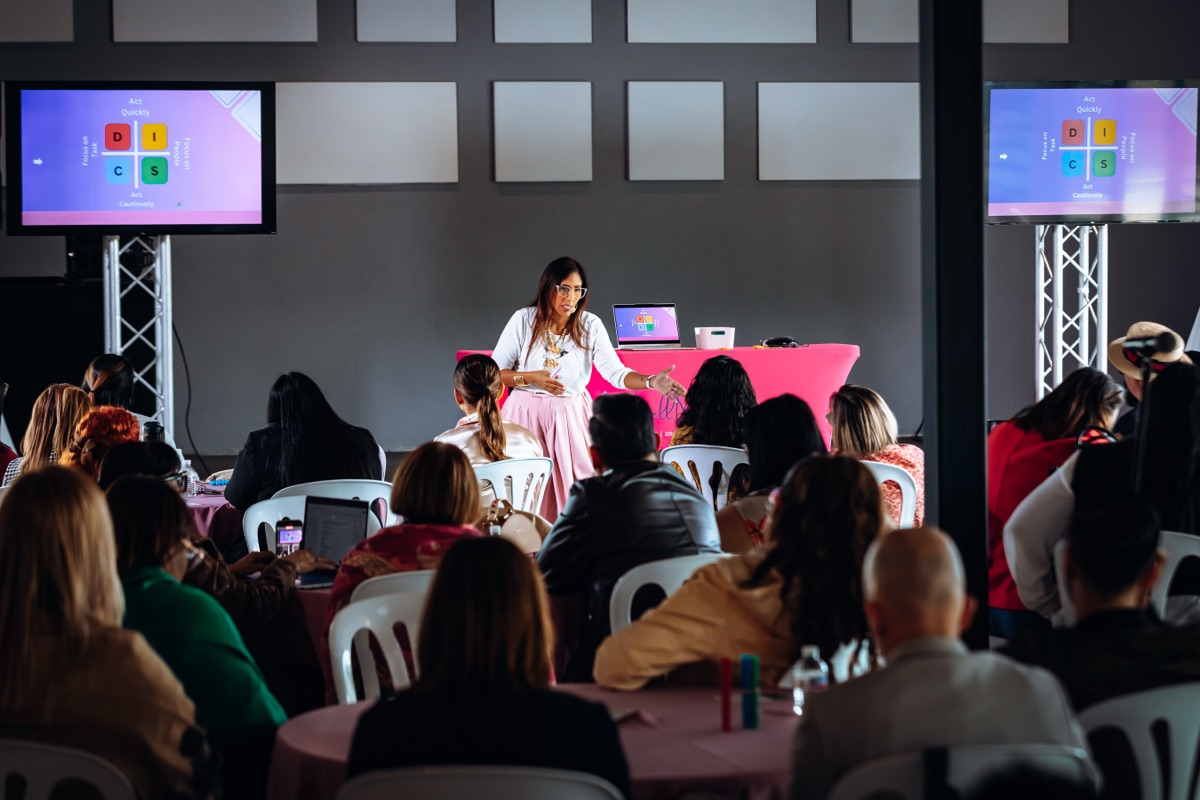 Experiencia de crecimiento guiada por Lorell Morales